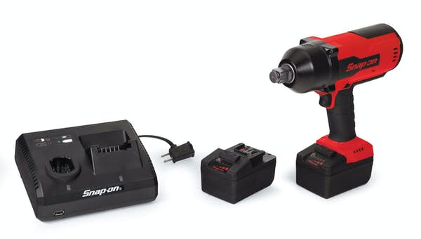 18 V 3/4" Drive Monster Lithium Cordless Impact Wrench Kit (Red) - CT9100