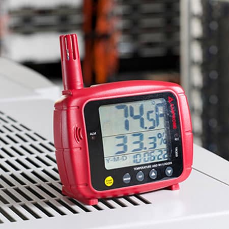 Amprobe TR300 Temperature and Relative Humidity Data Logger (2)