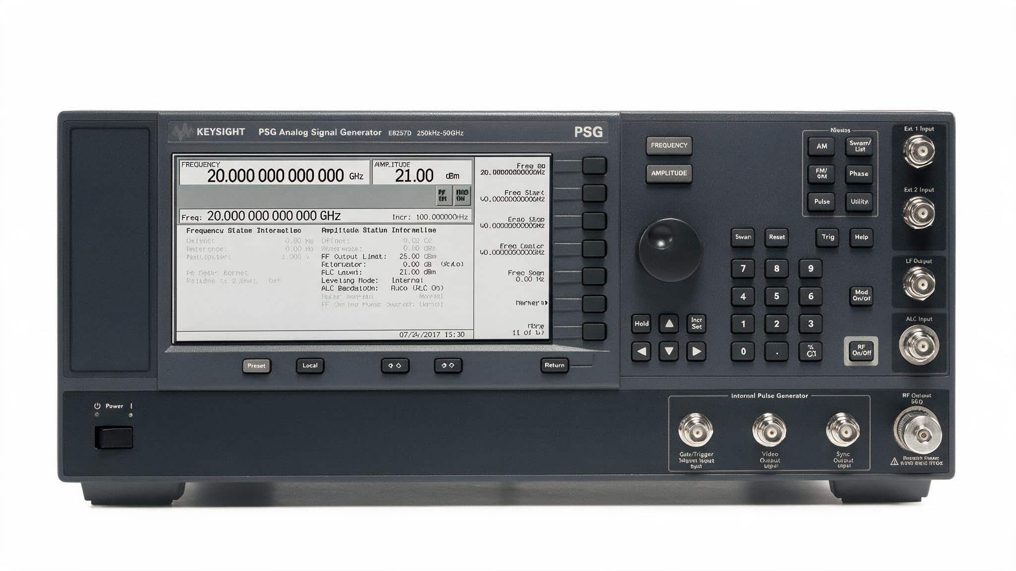 Máy phát tín hiệu PSG Keysight E8257D 67 GHz analog studio nền trắng