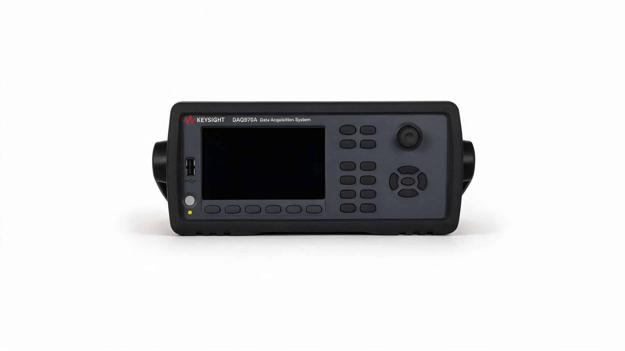 Hệ thống thu thập dữ liệu Keysight DAQ970A studio nền trắng
