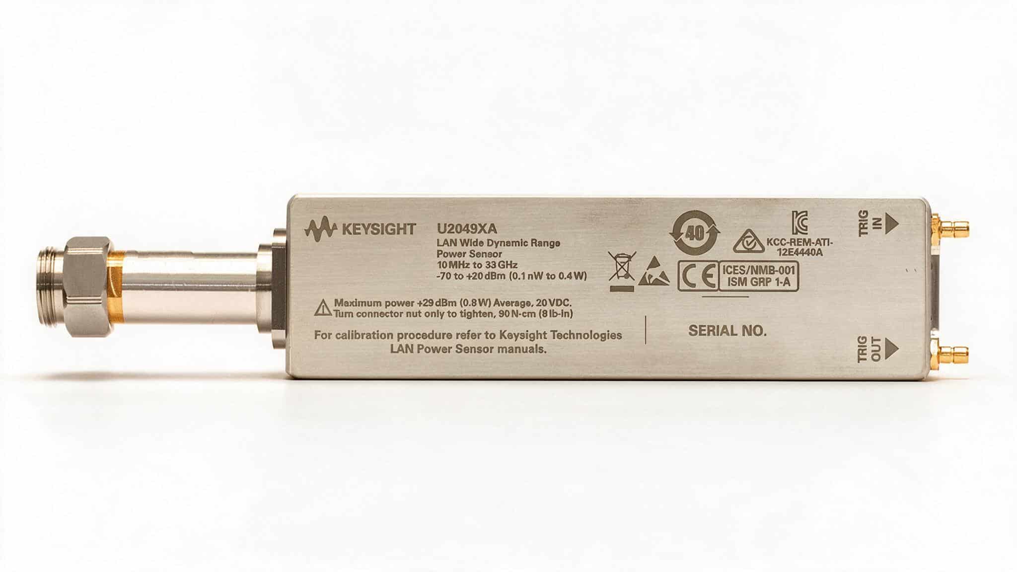 Cảm biến công suất dải động rộng Keysight U2049XA studio nền trắng