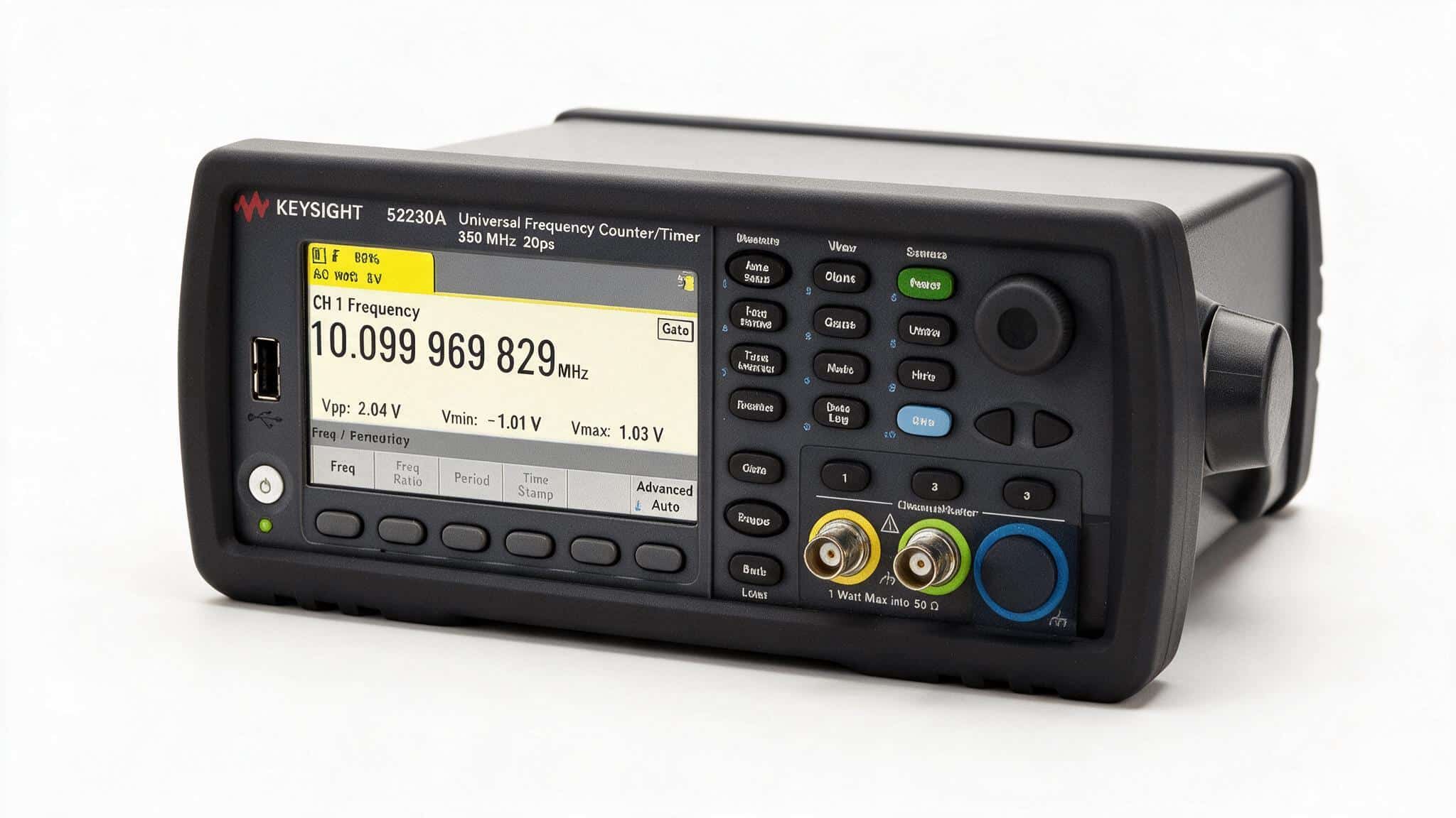 Máy Đếm Tần Keysight 53230A góc nghiêng màn hình hiển thị tần số ảnh studio nền trắng