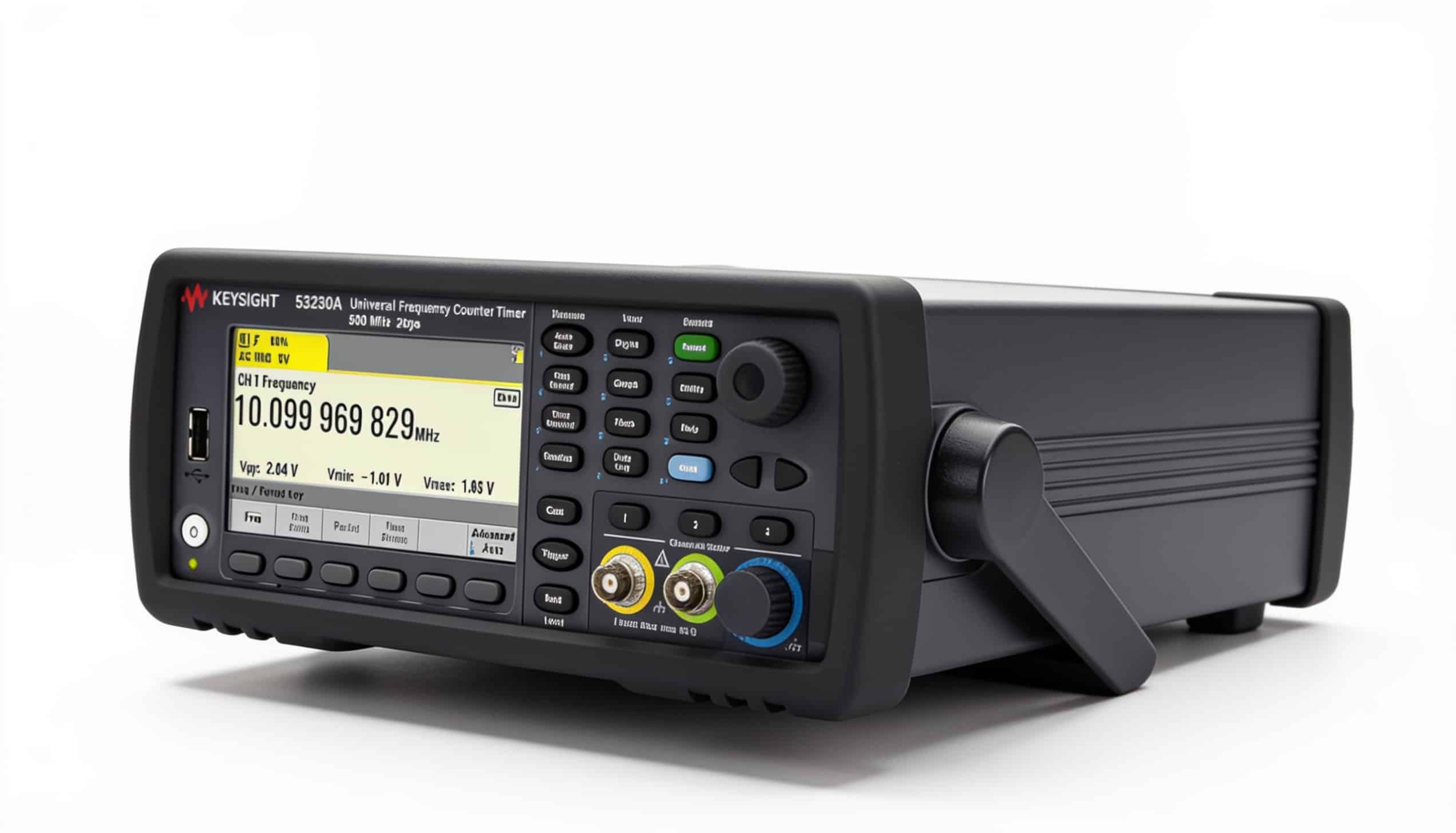 Máy đếm tần số Keysight 53230A góc nghiêng trái trên nền trắng studio