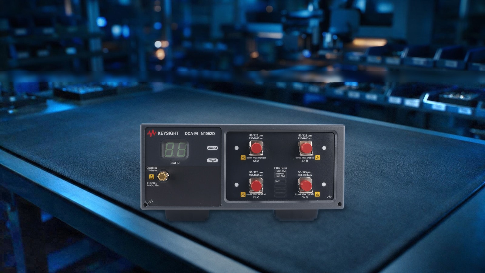 Máy hiện sóng lấy mẫu Keysight N1092D DCA-M bốn kênh quang tại trạm đo kiểm module quang trong nhà máy