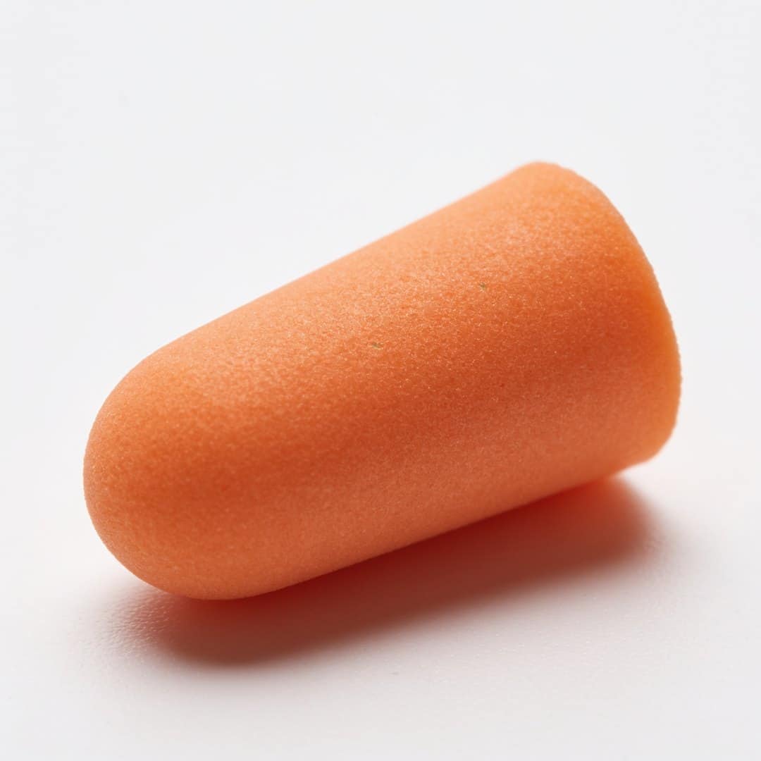 Nút tai 3M 1100 foam polyurethane cần lăn chặt trước khi đeo