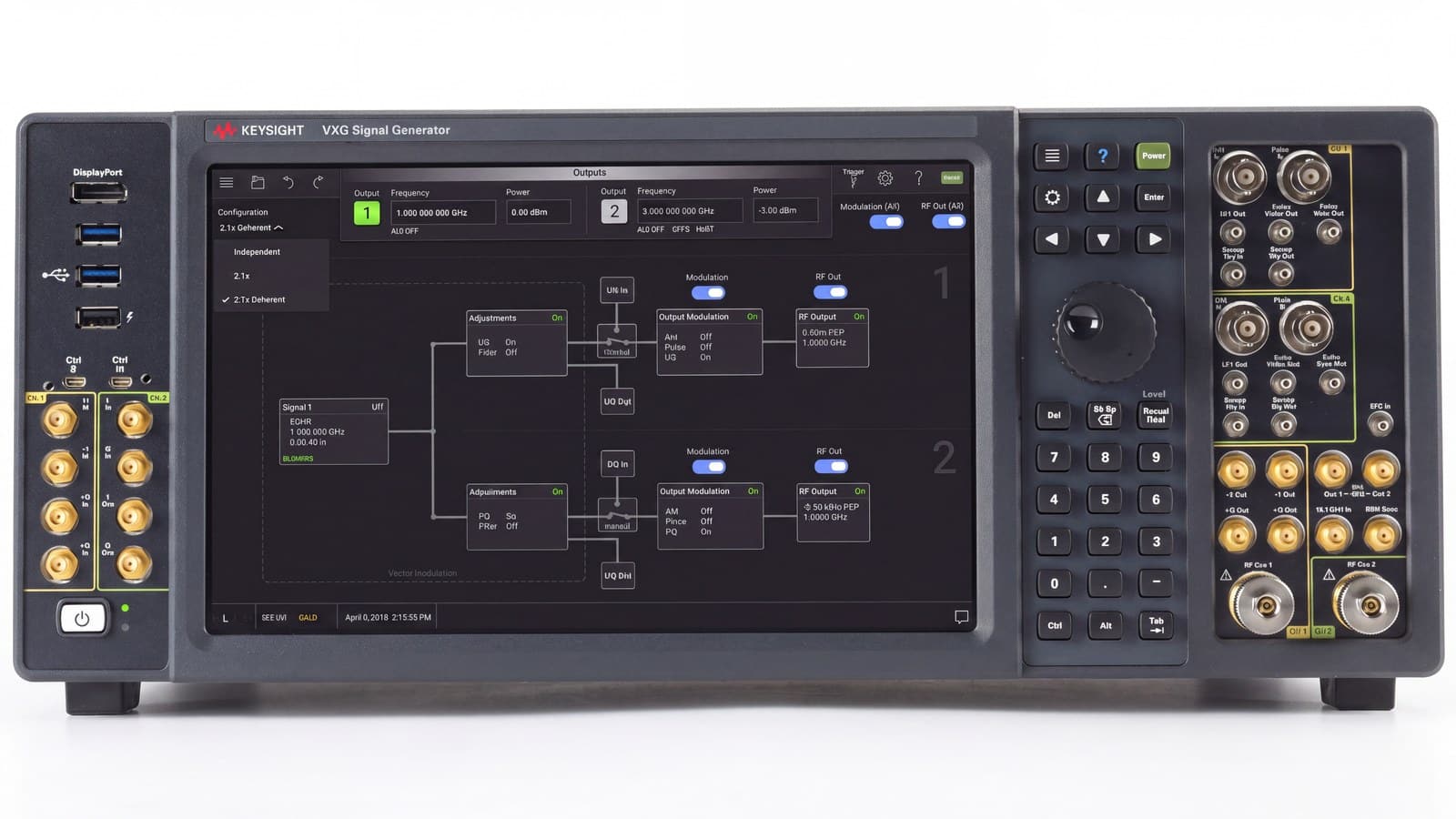 Mặt trước Keysight M9384B với hai kênh phát và cụm đầu nối RF cho điều khiển qubit siêu dẫn