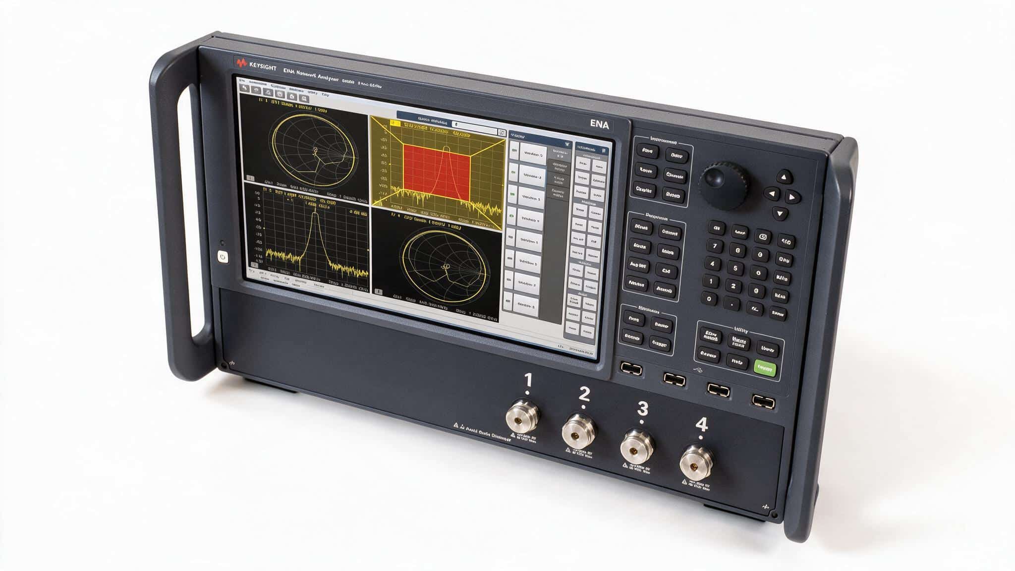 Keysight E5080B ENA cụm cổng đo và bàn phím điều khiển nhìn từ trên cao ảnh studio
