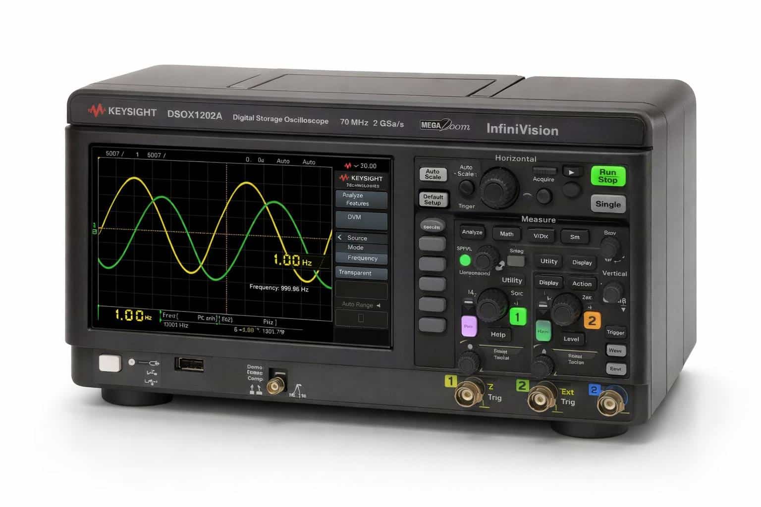 Mặt máy hiện sóng Keysight DSOX1202A với màn hình 7 inch nhìn từ trên cao ảnh studio nền trắng