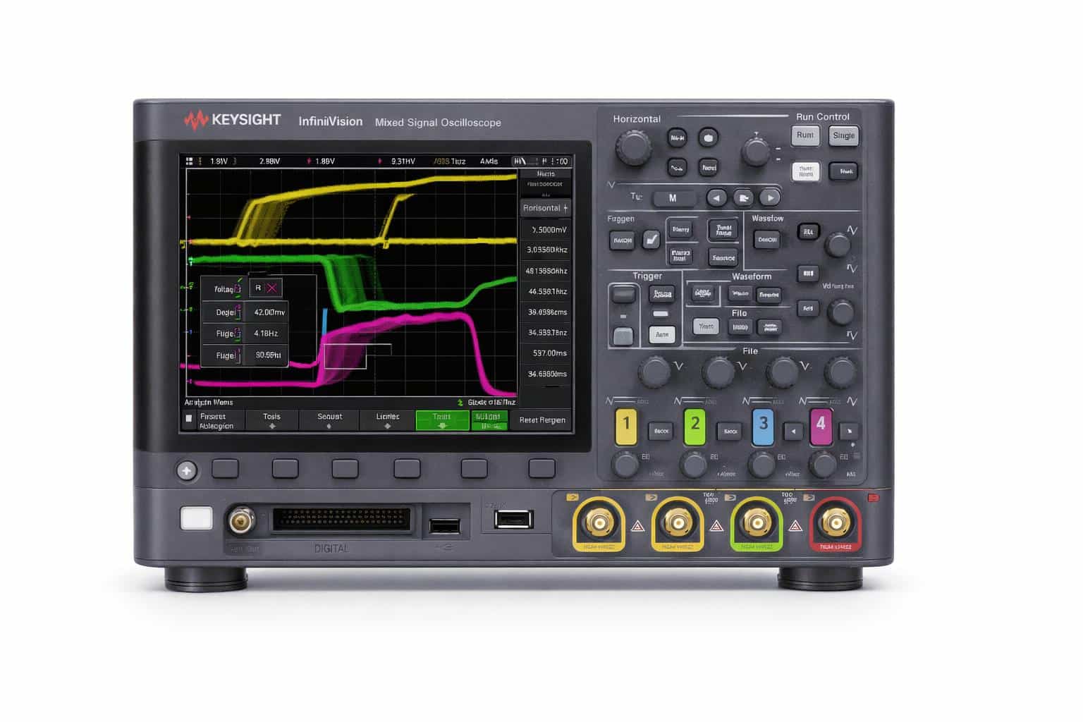 Máy hiện sóng Keysight MSOX3054G 500 MHz dòng InfiniiVision 3000G X-Series chính diện ảnh studio nền trắng