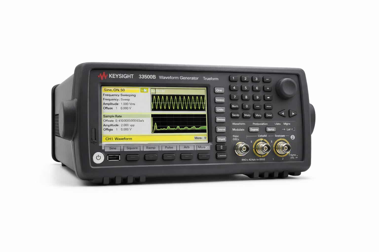 Máy phát sóng hàm Trueform Keysight dòng 33500B góc nghiêng với hai ngõ ra BNC ảnh studio nền trắng
