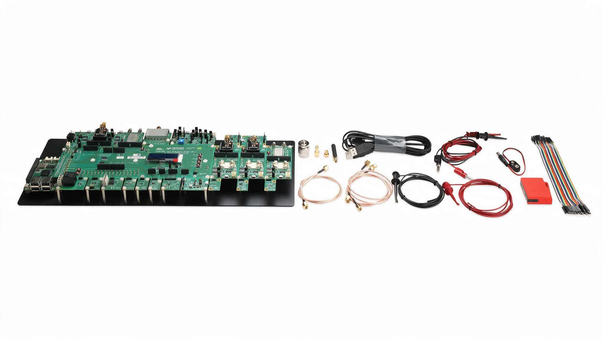 Bộ kit học thiết kế hệ thống IoT Keysight U3814A — ảnh studio