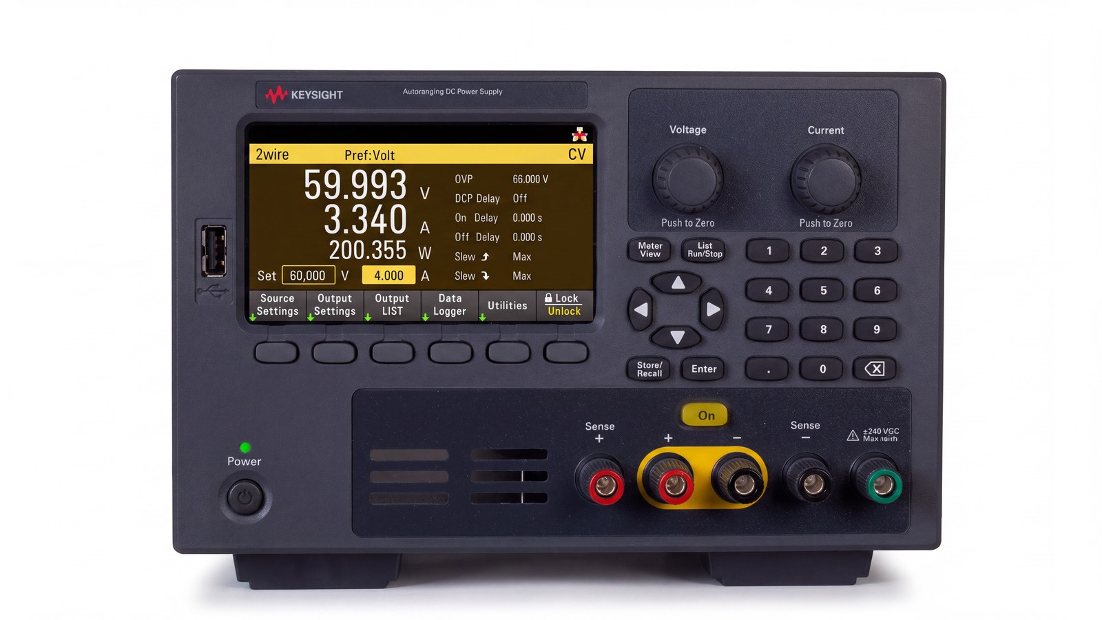 Mặt trước bộ nguồn DC Keysight E36232A với màn hình màu 4,3 inch hiển thị điện áp và dòng