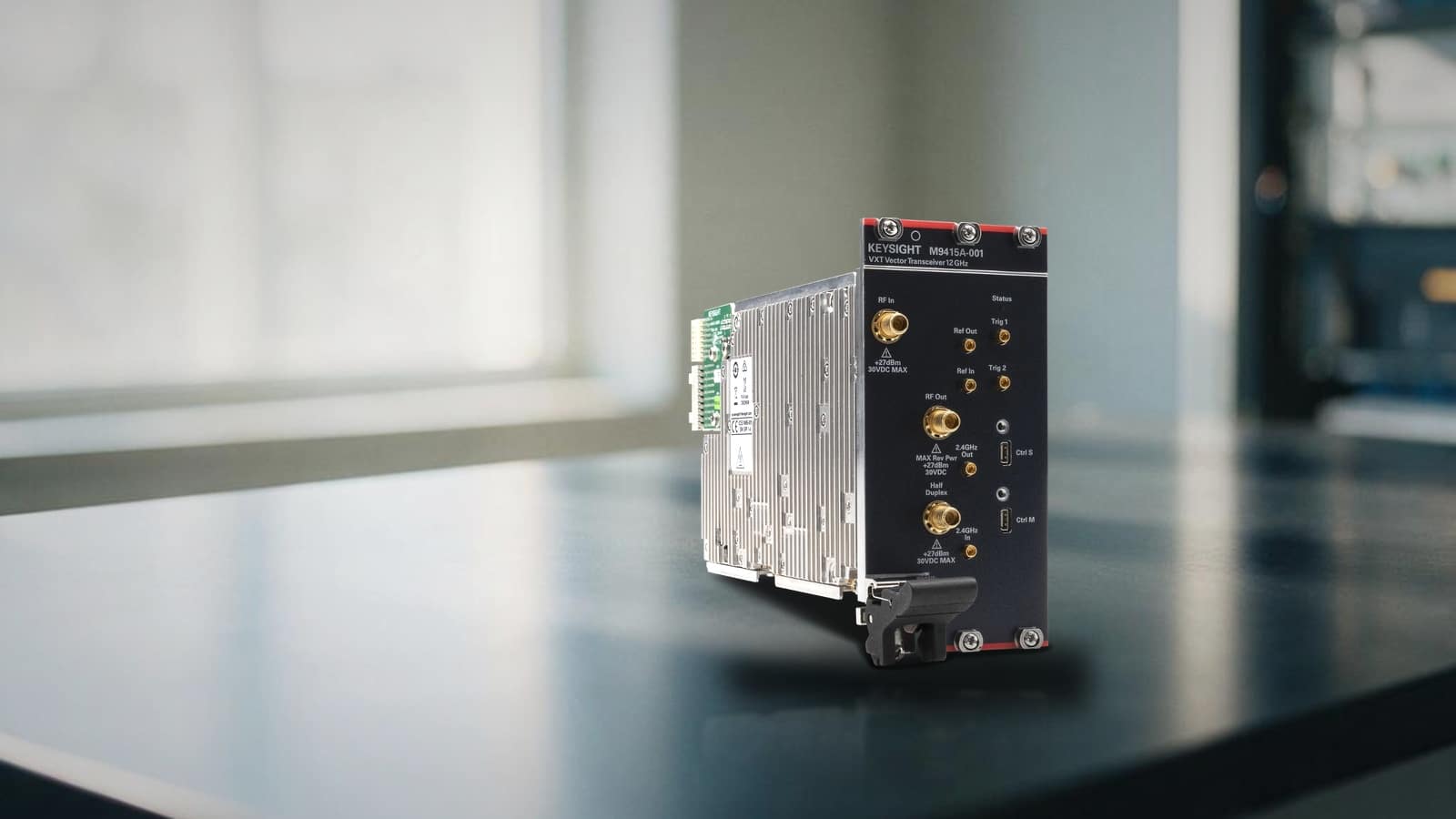 Bộ thu-phát vector VXT PXIe Keysight M9415A 380 MHz đến 12,75 GHz trên bàn thí nghiệm đo kiểm không dây