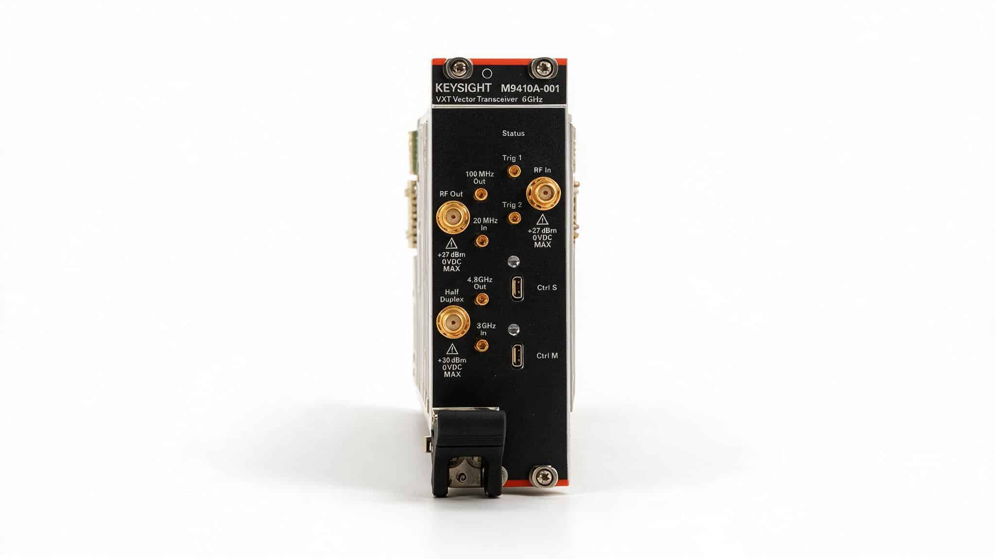 Bộ thu-phát vector VXT PXIe Keysight M9410A — ảnh studio
