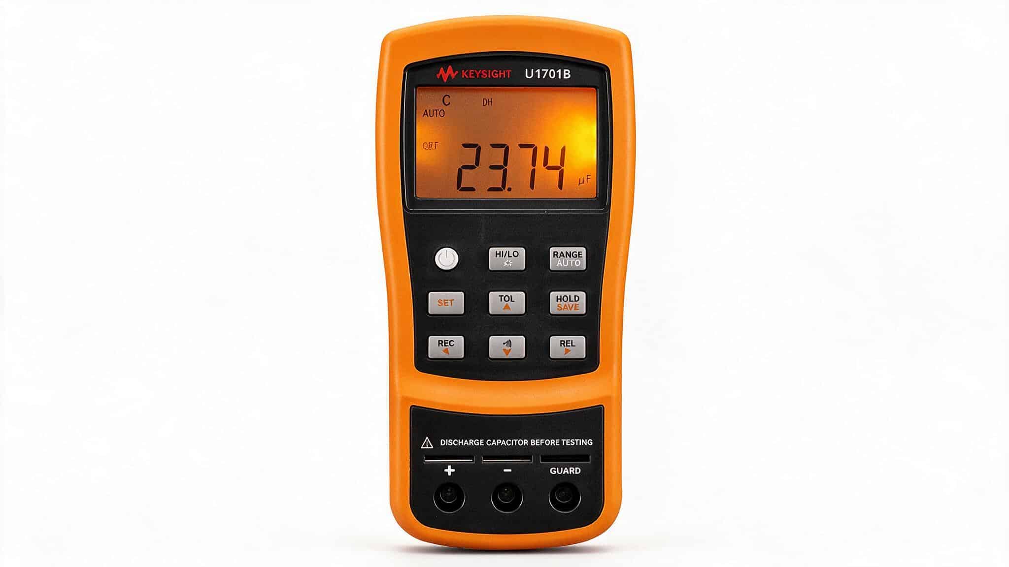 Đồng hồ đo điện dung cầm tay Keysight U1701B — ảnh studio