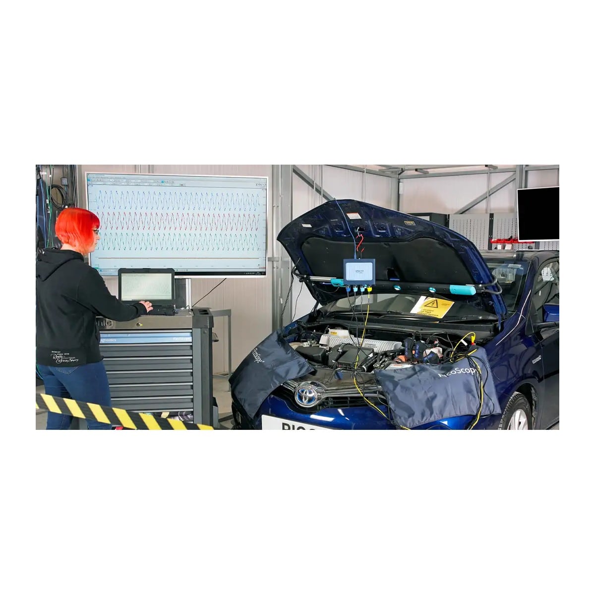 PicoScope 4425A EV Kit (PQ196) — Bộ chẩn đoán xe điện và hybrid PicoScope 4425A EV Kit (PQ196) — Bộ chẩn đoán xe điện và hybrid