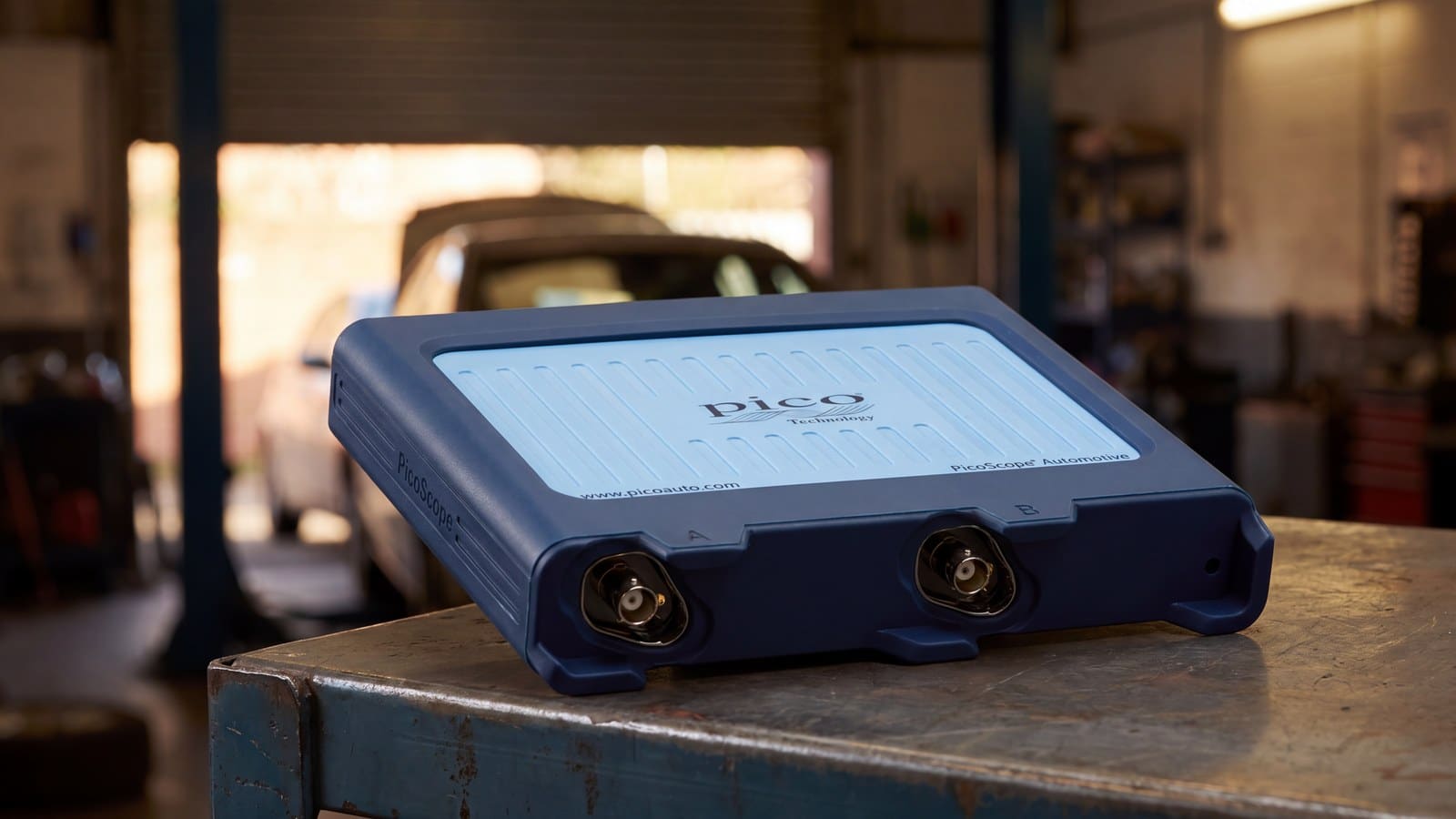 Đầu tư bộ chẩn đoán dạng sóng PicoScope 4225A cho garage ô tô