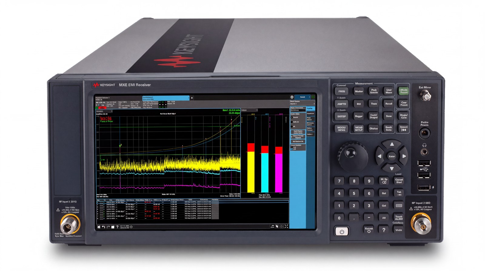 Máy thu đo EMI MXE Keysight N9038B trong phòng thử EMC