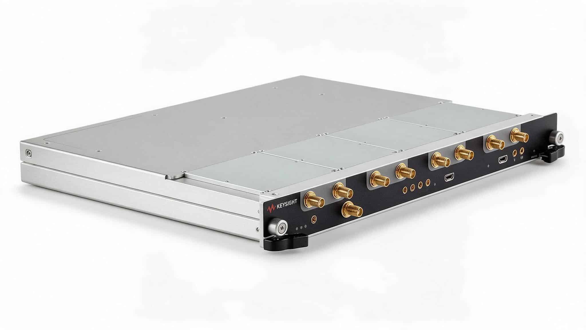 Bộ số hoá AXIe (digitizer) Keysight M9703B — ảnh studio