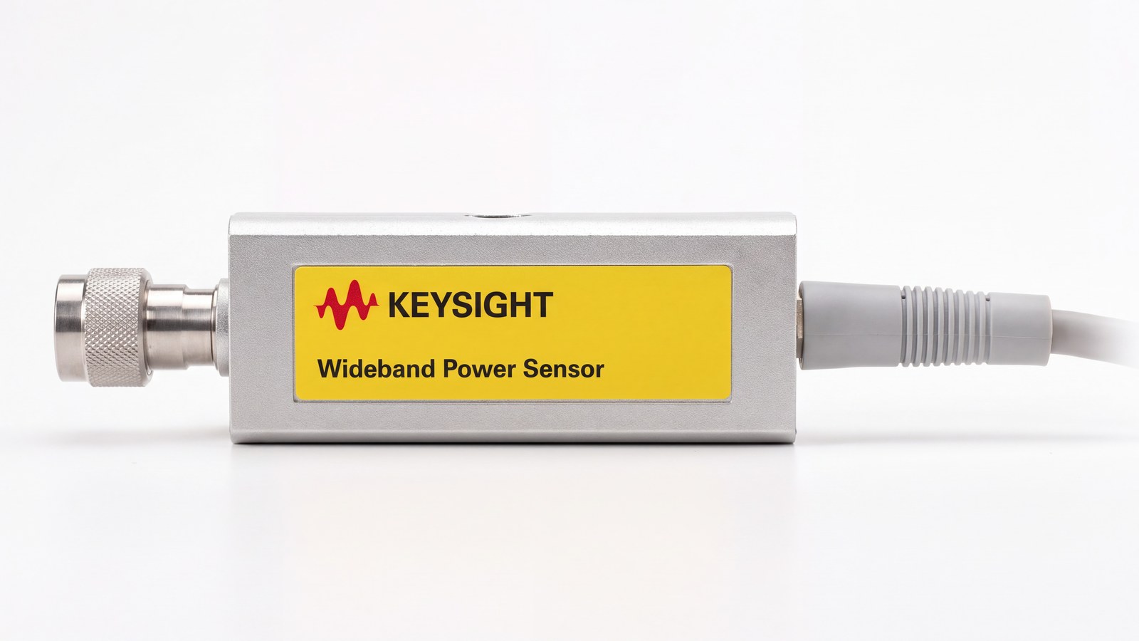 Keysight N1923A nhìn cận đầu nối Type N và cáp cảm biến cố định