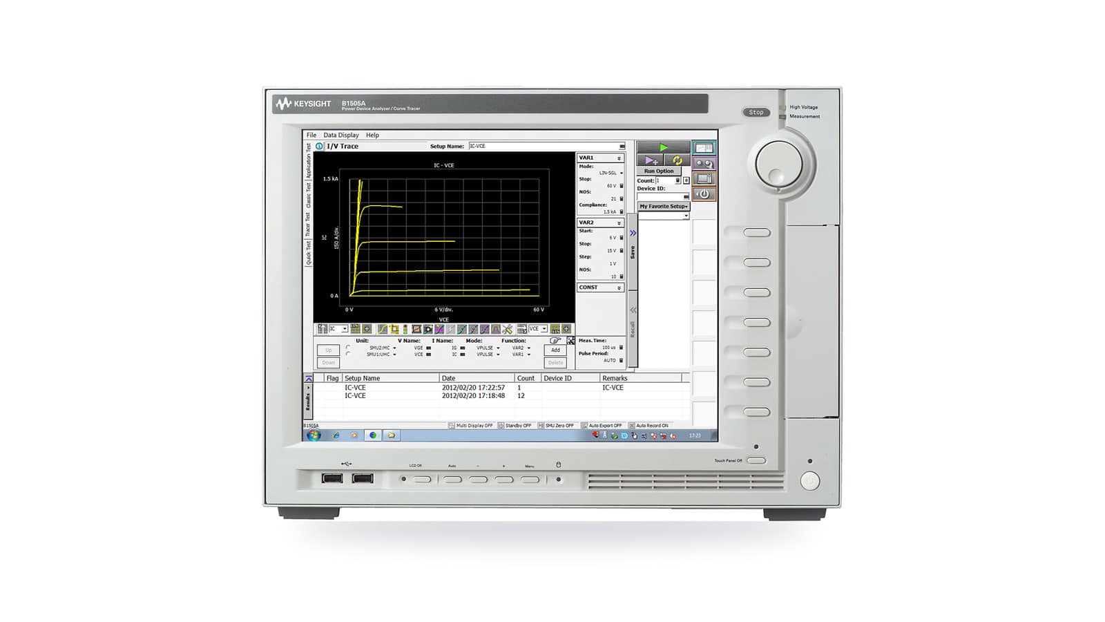 Đo hiệu ứng bẫy trong HEMT GaN bằng máy phân tích linh kiện công suất Keysight B1505A trên nền trắng studio