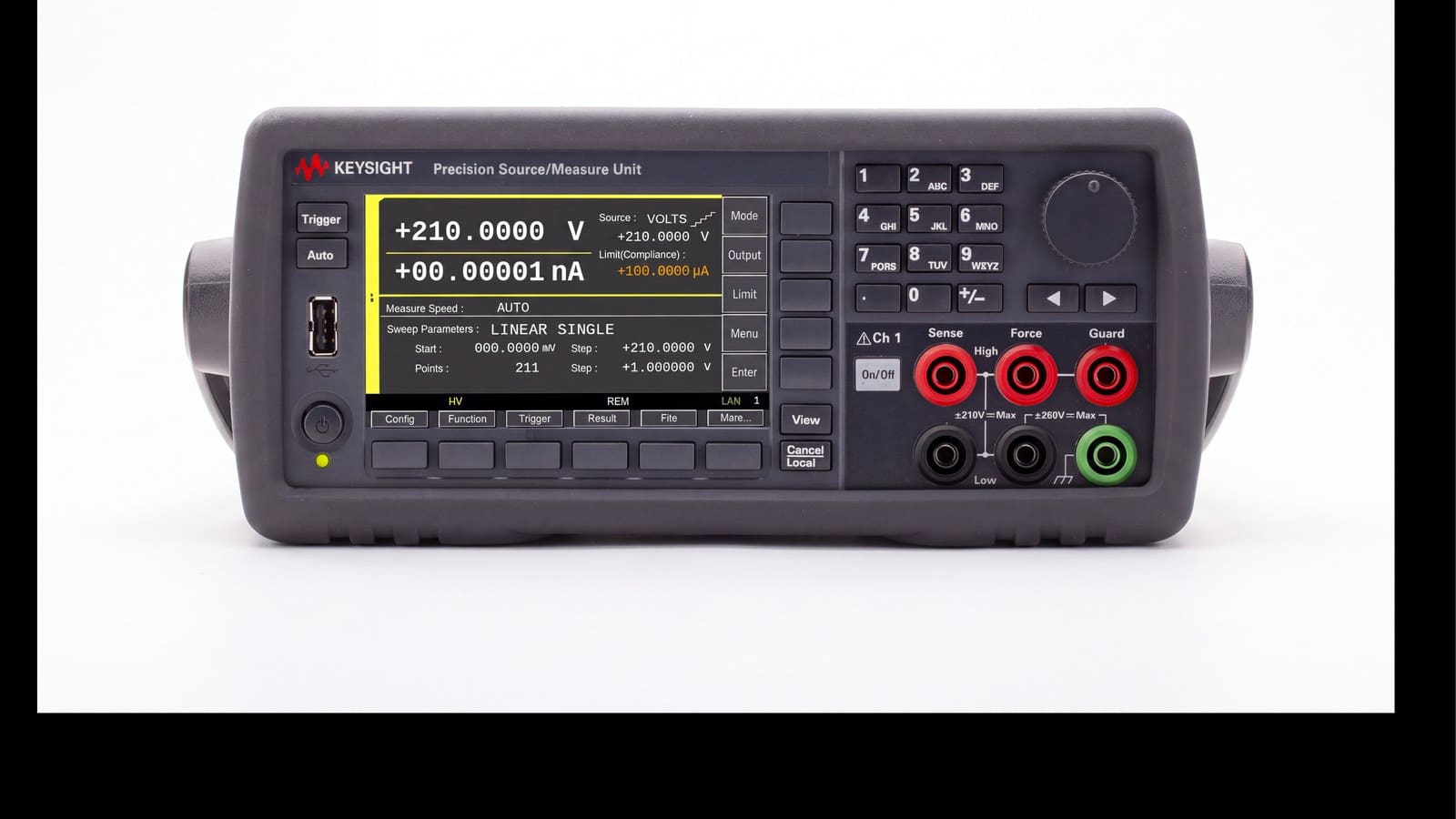 Mặt trước nguồn đo SMU Keysight B2901C với màn hình màu 4,3 inch