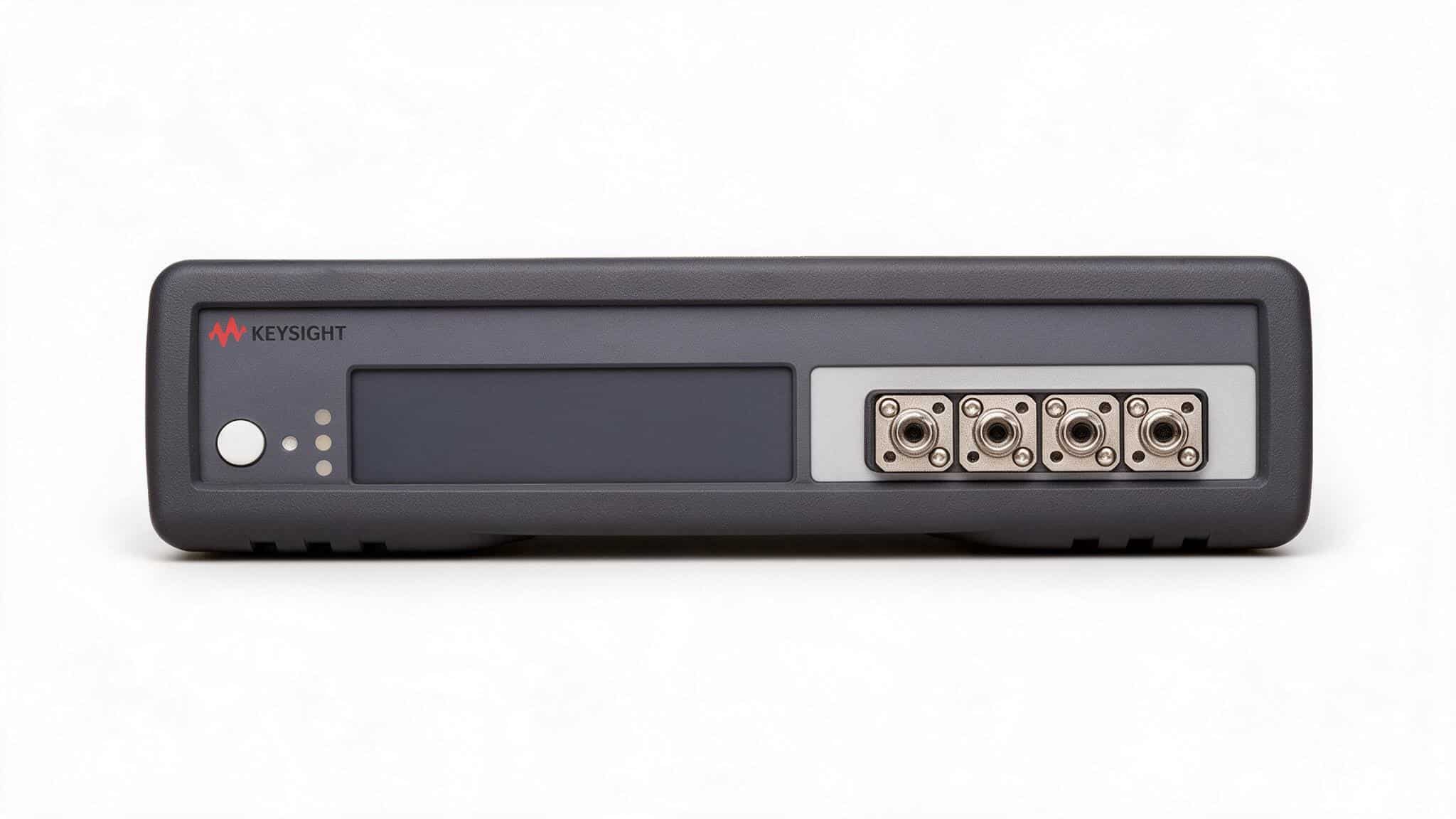Máy đo công suất quang đa cổng Keysight N7744A — ảnh studio