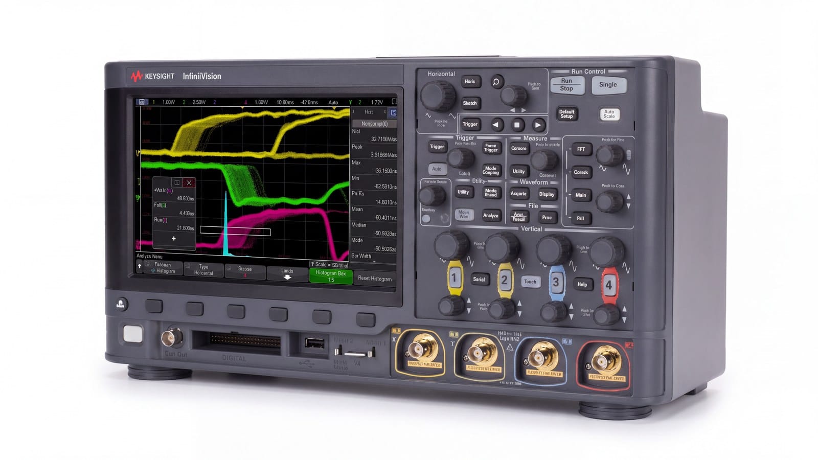 Kỹ sư kiểm tra mask limit test trên board mạch bằng Keysight DSOX3034G