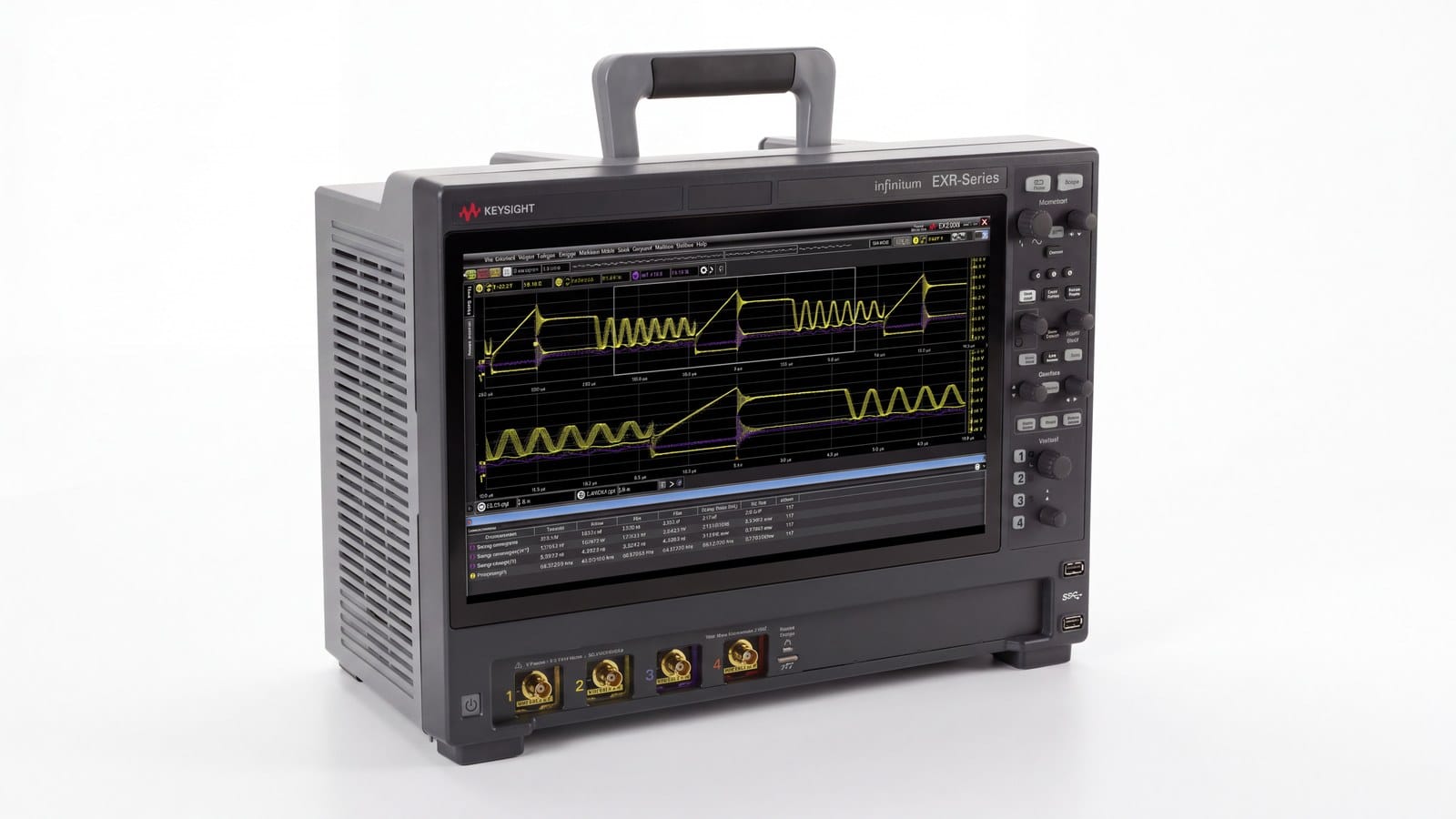 máy hiện sóng Keysight EXR104A chụp studio nền trắng góc 3/4