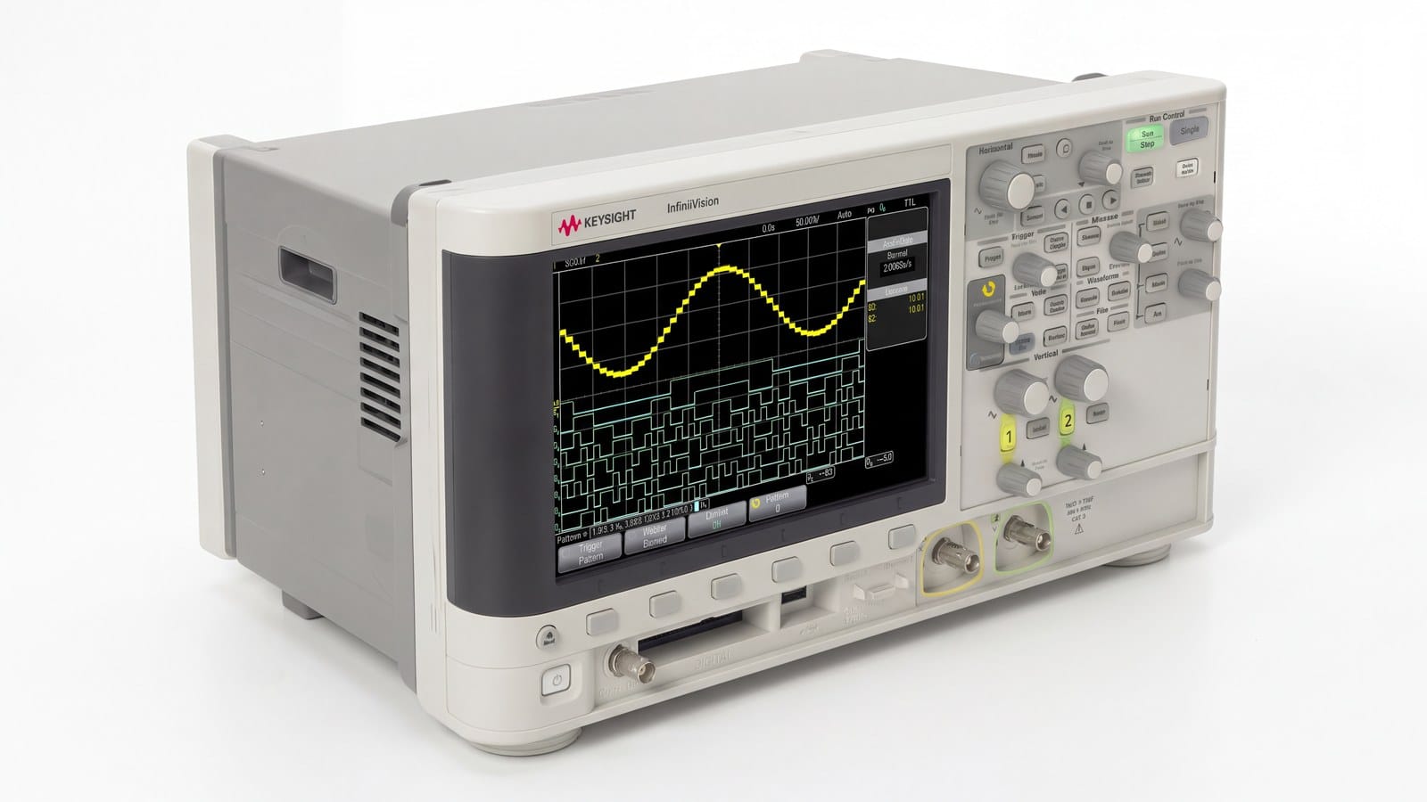 Máy hiện sóng Keysight MSOX2012A nhìn từ góc nghiêng, thấy thân máy và mặt trước với kênh analog và kênh số