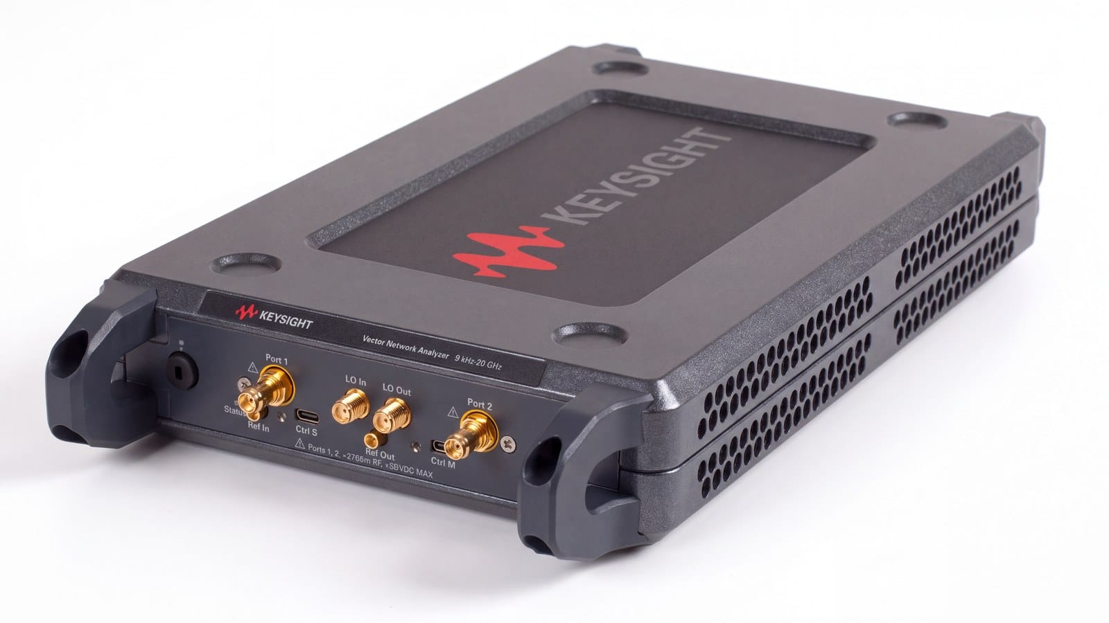 máy phân tích mạng vector USB Streamline Keysight P5004B chụp studio nền trắng góc 3/4