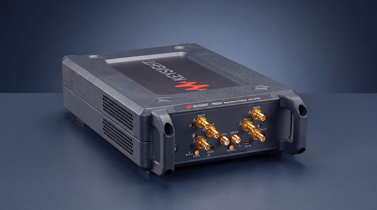 Máy phân tích mạng vector USB 6 cổng Keysight Streamline P5024A nhìn góc ba phần tư