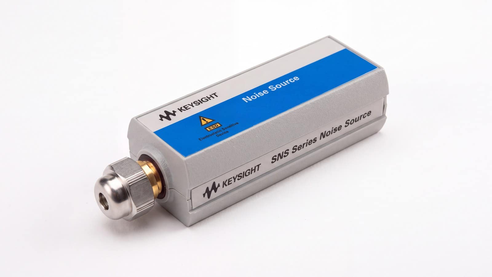 Kỹ sư đo hệ số tạp âm module thu vi ba bằng máy phân tích phổ Keysight và nguồn tạp âm N4002A