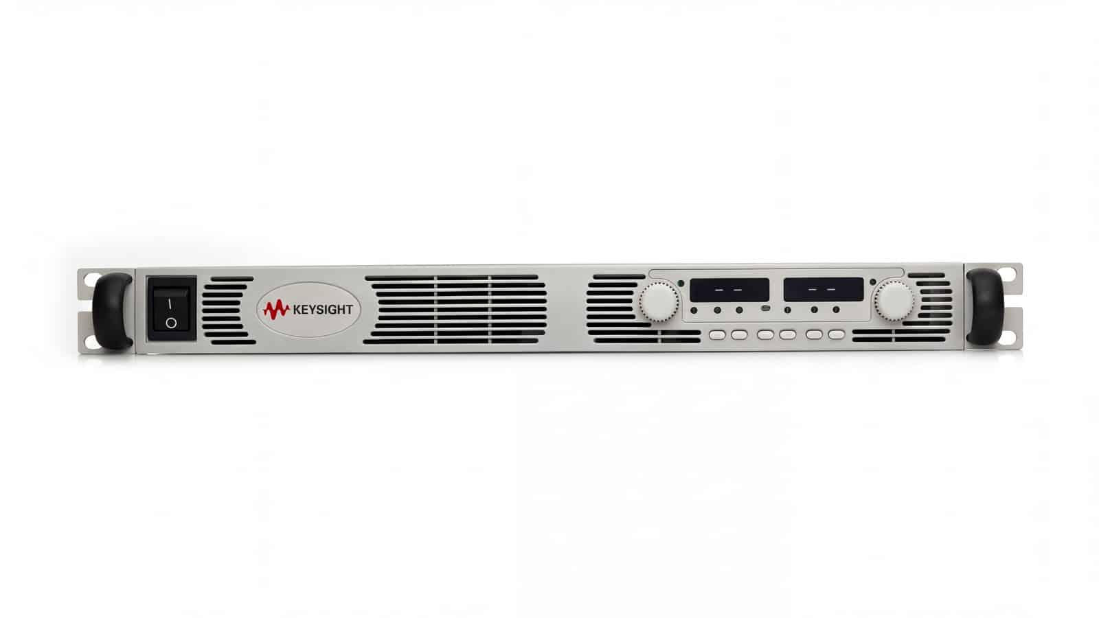 Mặt trước Keysight N5745A với núm xoay và màn hình hiển thị điện áp dòng điện đồng thời