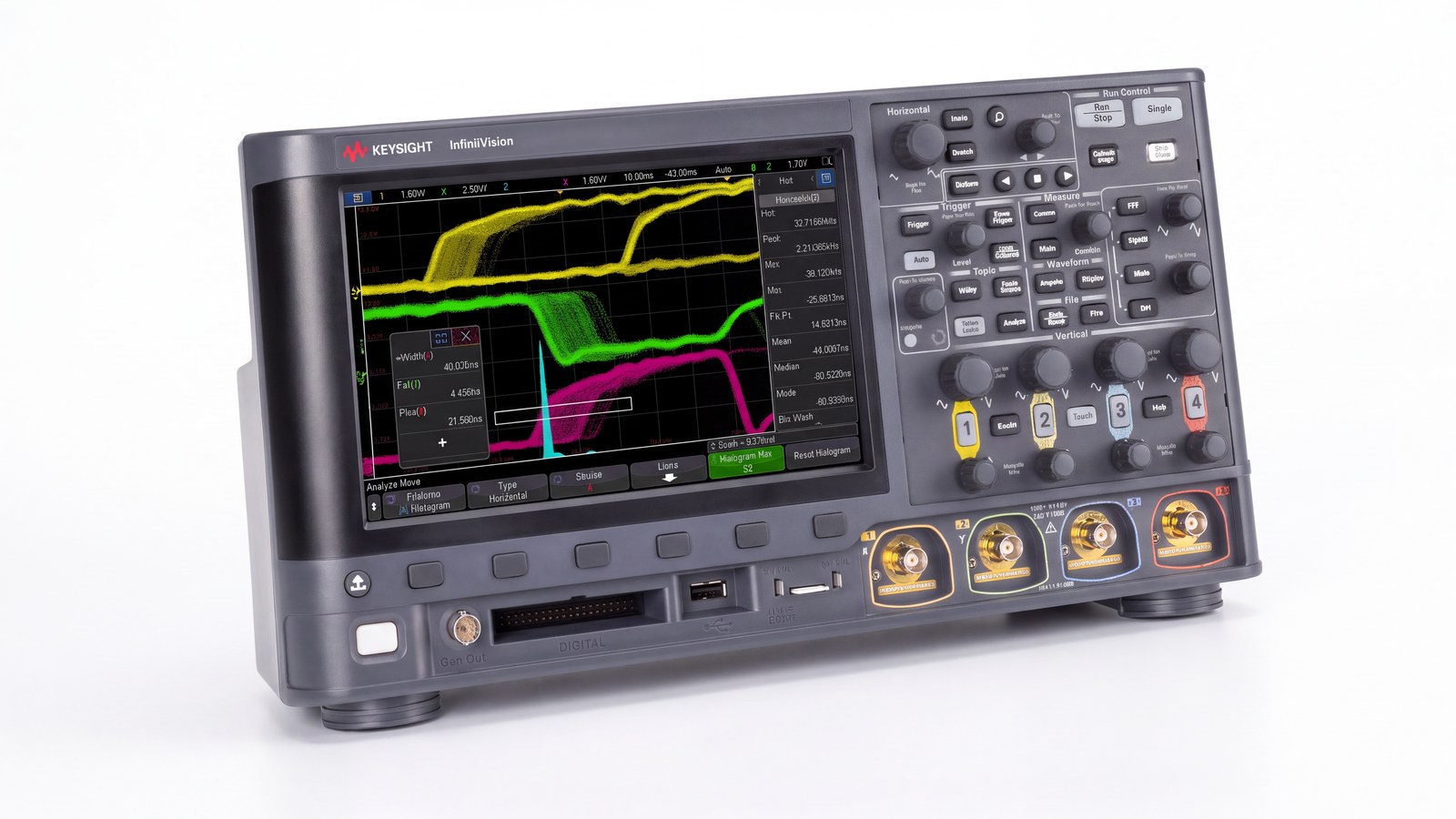 Keysight DSOX3012G đo tín hiệu trên bàn thí nghiệm điện tử