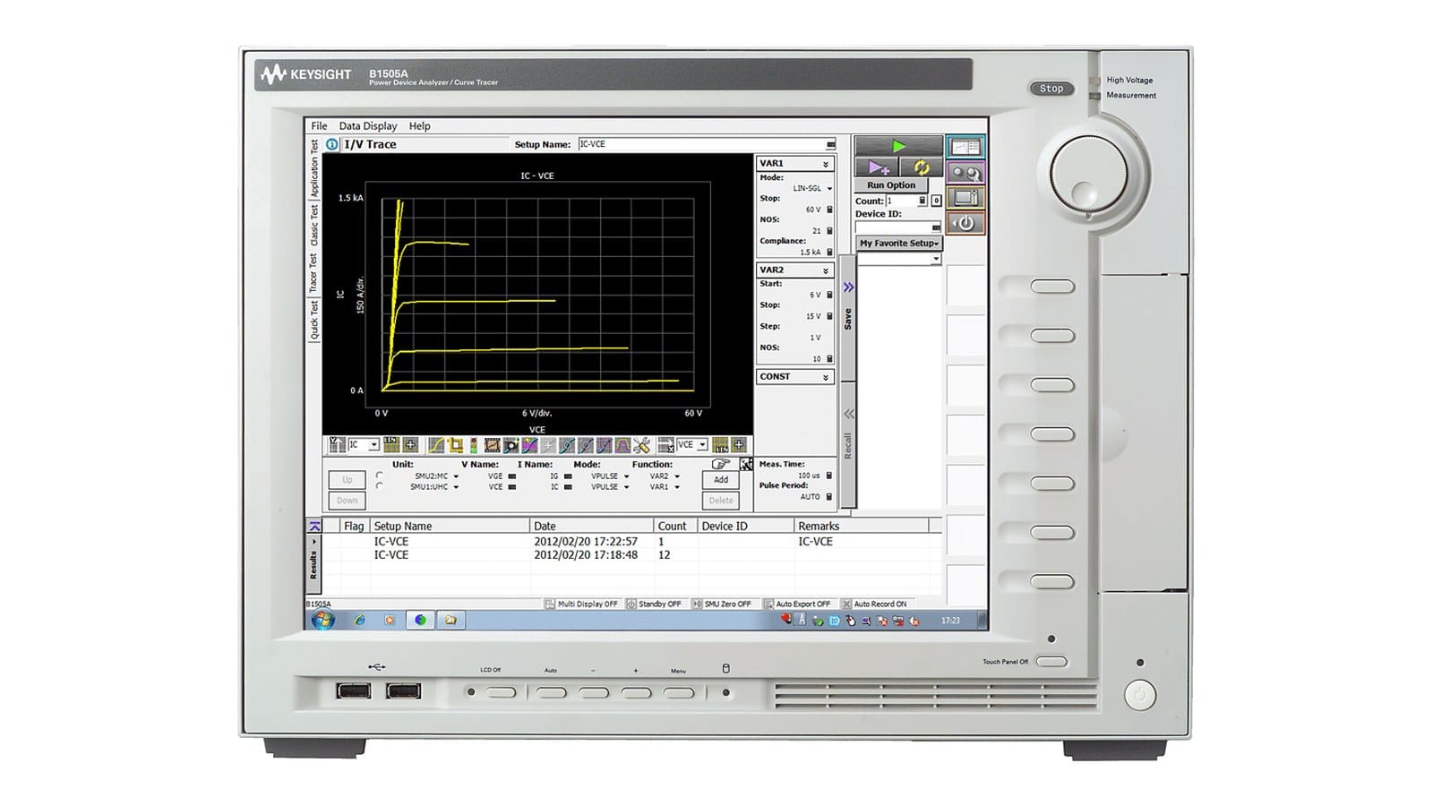 Mặt trước Keysight B1505A với các khe module SMU và màn hình EasyEXPERT