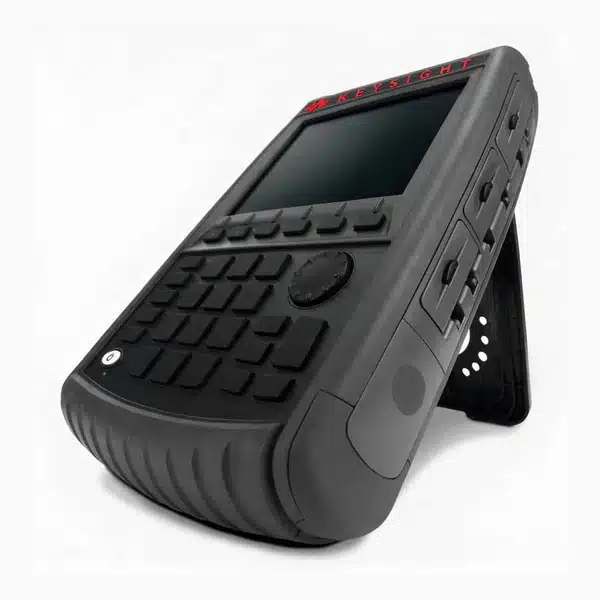 Keysight N9915A — Máy phân tích RF cầm tay FieldFox — ảnh studio