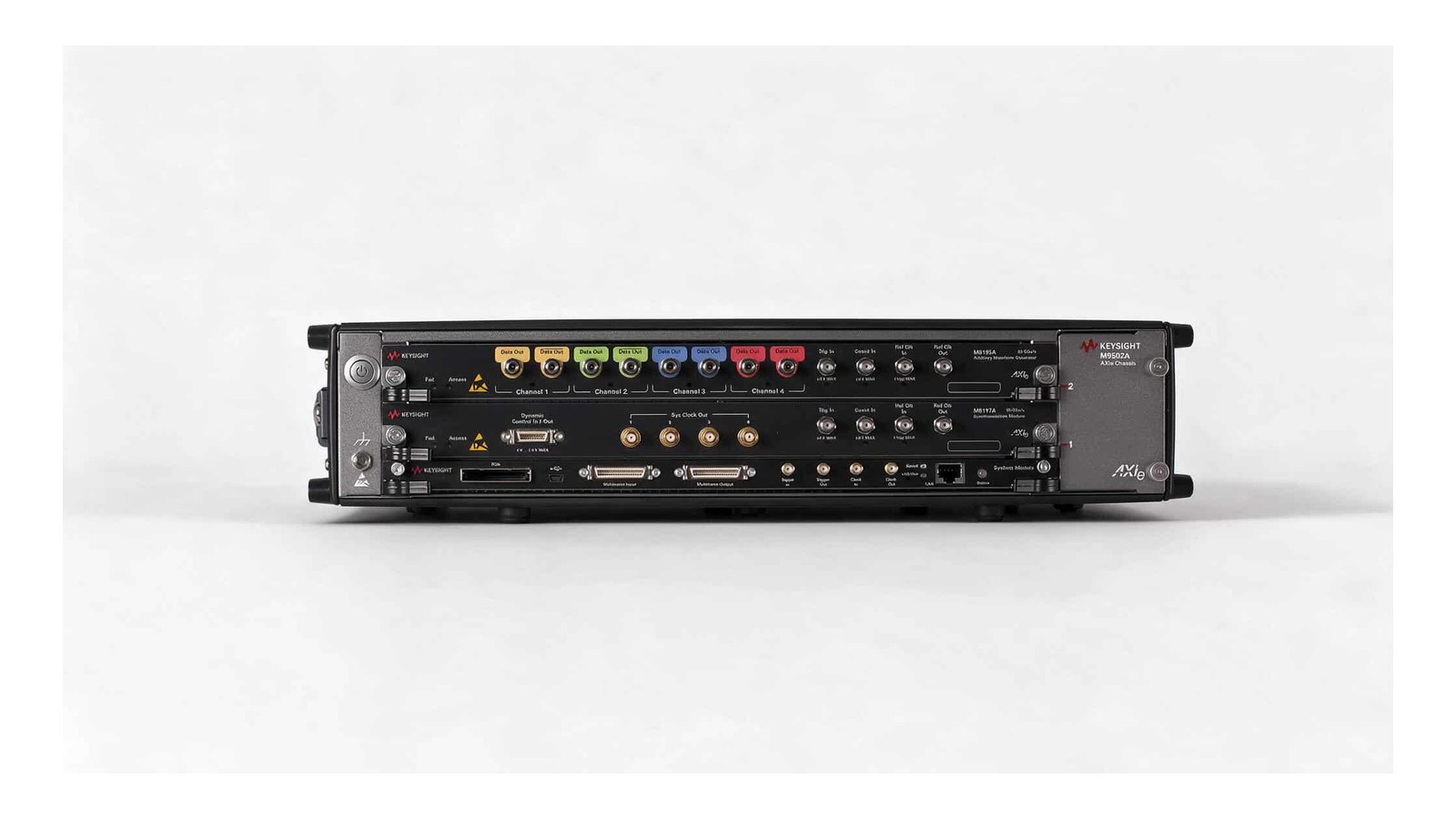 Keysight M8195A máy phát sóng tùy ý 65 GSa/s mô-đun AXIe bốn kênh